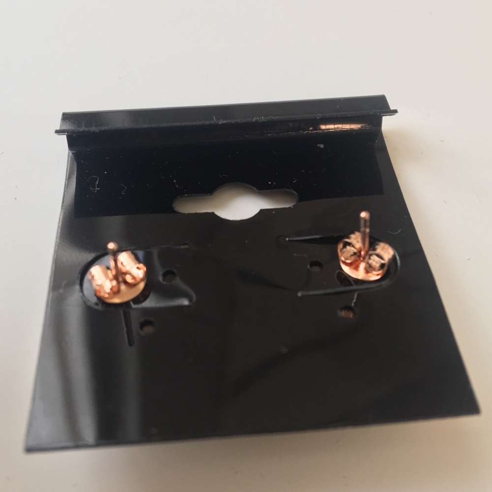 Crown earrings 14K rose gold plated CZ stud - Picture 3 of 8